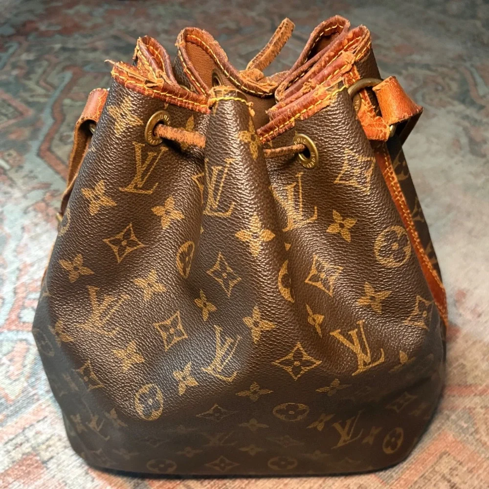 Louis Vuitton Vintage Monogram Canvas Noe Bucket Bag Brown Drawstring Shoulder
